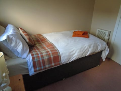 Single bedroom | Oystercatcher, Embo, near Dornoch