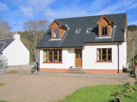 Delightful holiday cottage | Taigh Seonaig, Glencoe, near Fort William