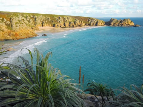 Porthcuno | Robin’s Nest, Kerrow Farm, Sennen