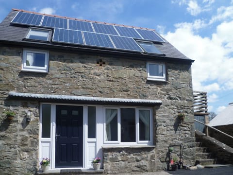 Exterior | The Coach House, Llanarmon Dyffryn Ceiriog
