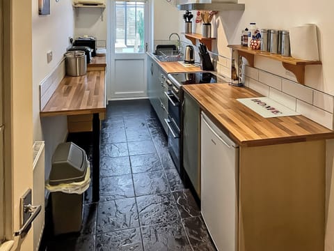 Well equipped galley-style kitchen | Lottie’s Place, Seahouses