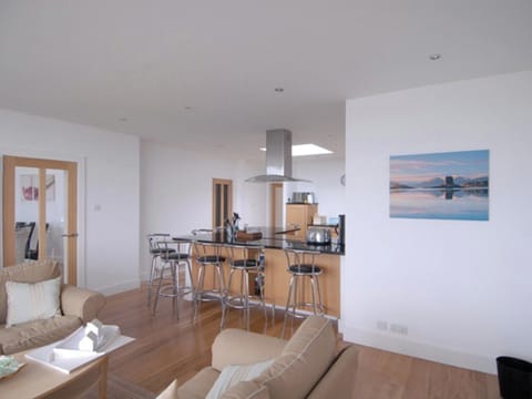 Island View sitting/dining room | Island View, Dunure, nr. Ayr