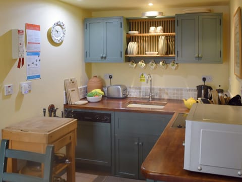 Kitchen | But ’n’ Ben - Ardura Estate, Nr Craignure, Isle of Mull