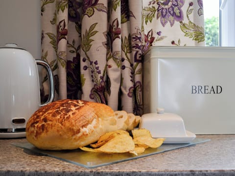 Open plan living space | Dolview, Pen-y-Bont, near Llandrindod Wells