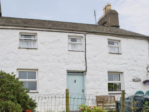 Traditional stone-built cottage | Ty Hen, Rhiw, near Pwllheli