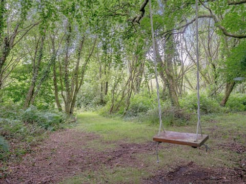 Garden and grounds | The Milking Parlour, Saron, near Llandysul