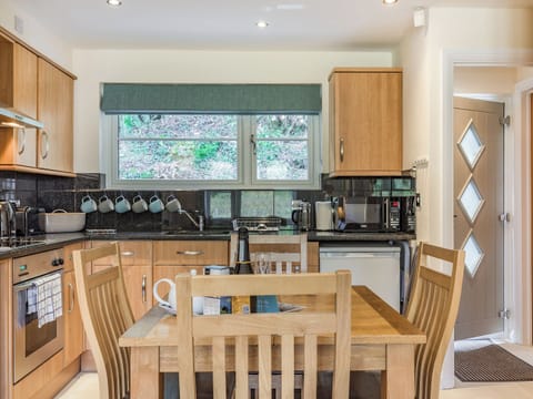 Kitchen area | Creekside, Little Petherick, near Padstow