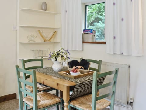 Open plan living/dining room/kitchen | The Old Mill, Shillingford, nr. Bampton