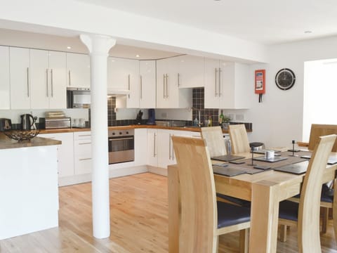 Open plan living/dining room/kitchen | The Old Granary , Cragganmore near Ballindalloch