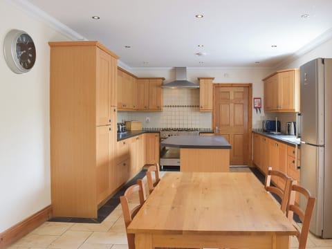 Kitchen/diner | Ty-Canol - Three Rivers Farm Cottages, Ferryside