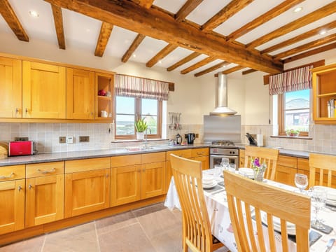 Kitchen/diner | The Lodge - Little Allaston Farm, Lydney