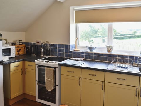 Kitchen/diner | Fron Erch Cottages, Abererch, nr. Pwllheli