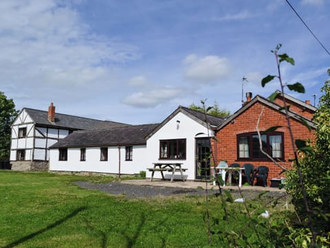 Exterior | Grove Sprightly Barn, Craven Arms