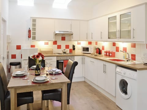 Kitchen/diner | Whitecroft - Rose Cottage, Dalbeattie