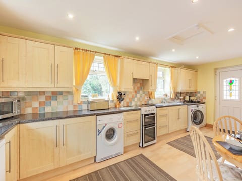 Kitchen | Elms Cottage, Morecambe