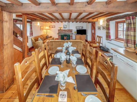 Open plan living space | Mill Moor Cottage - Barton Hall Farm, Pooley Bridge