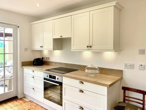 Kitchen | Foresters Cottage, Tarbat, Invergordon