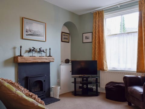 Living room/dining room | Poachers’ Cottage, Keswick