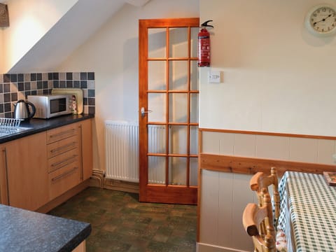 Kitchen/diner | Fron Erch Cottages, Abererch, nr. Pwllheli