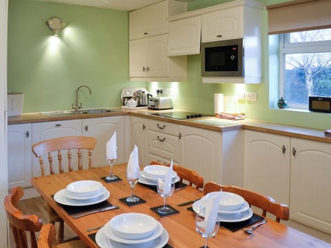 Delightful kitchen/diner | Beech End, Braithwaite