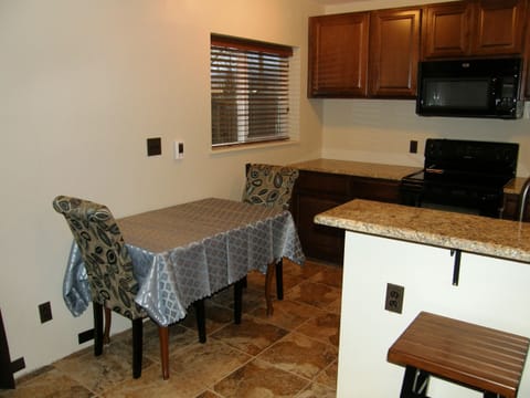 breakfast bar and dining table.