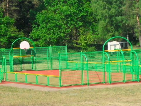 Sport court