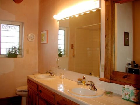 Both bathrooms with double sinks and tub/showers
