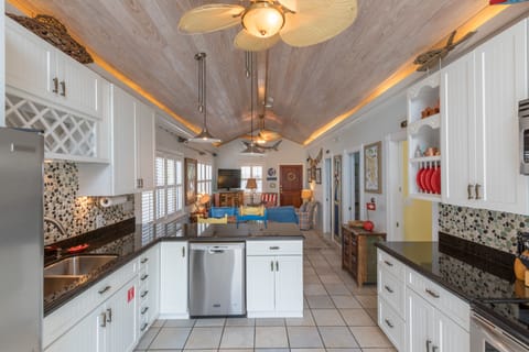 A true cook's kitchen with granite countertops