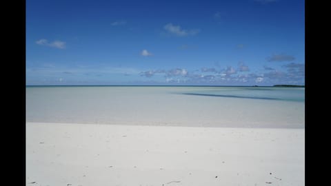 Beach nearby, sun loungers, beach umbrellas, beach towels