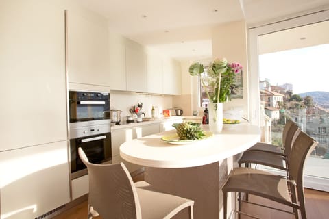 State of the art kitchen with breakfast bar.