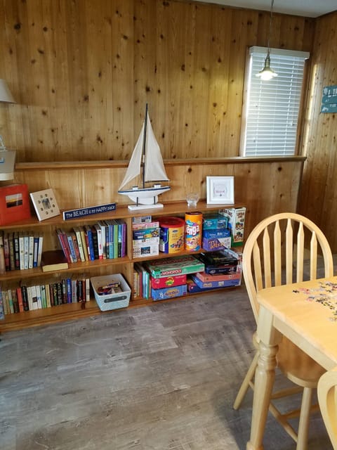 game and book nook