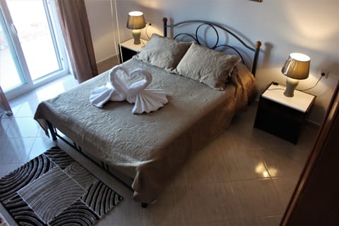 bedroom  1