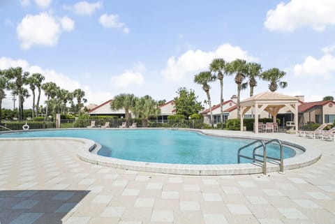 Community Pool - Available Year Round
