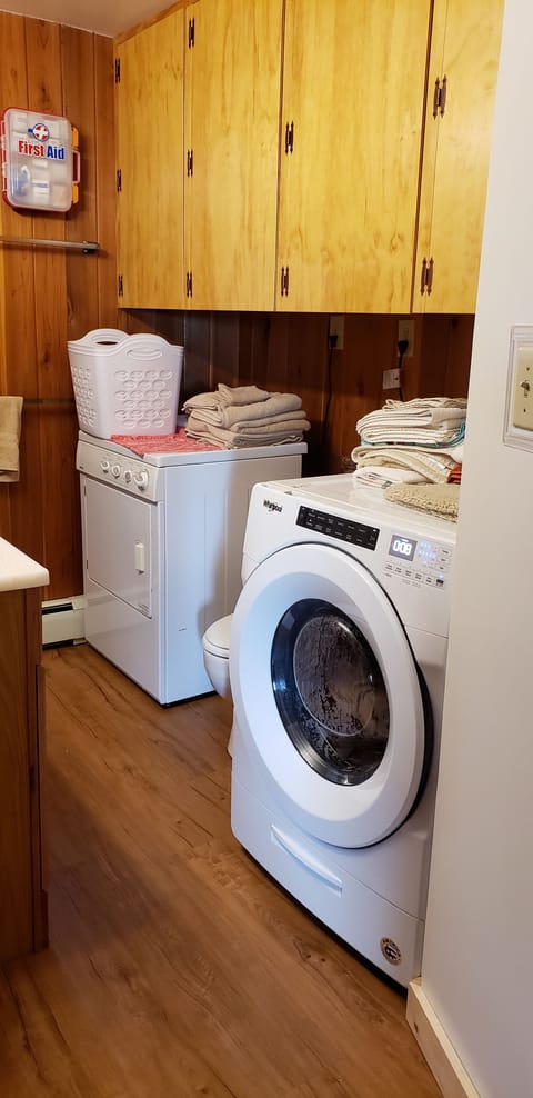 Full laundry with new HE washer plus 2nd bathroom 