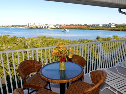 North-facing balcony with fabulous views up the intercoastal waterway. 