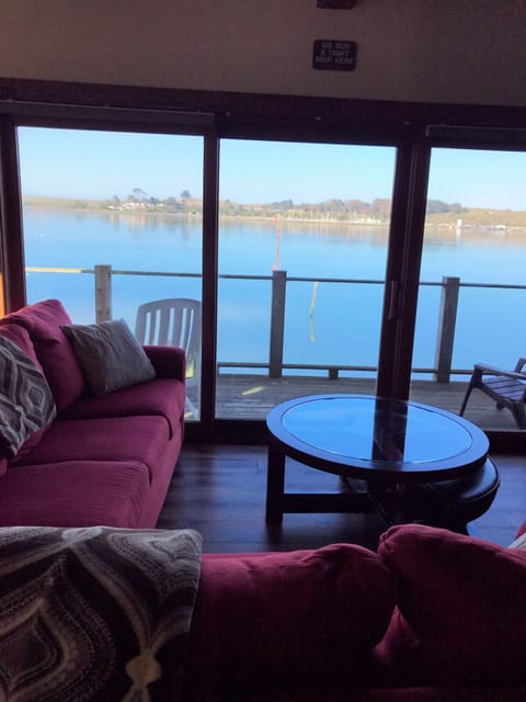 unit 1 living room on the water w/view!