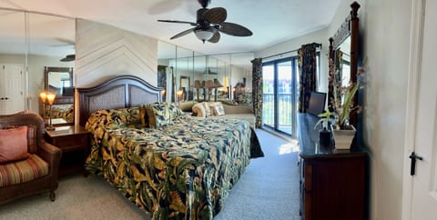 Master Bedroom with gulf view from sliders