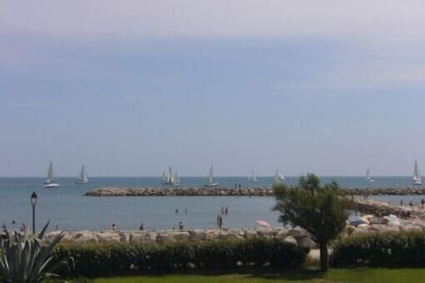 Beach nearby, sun loungers