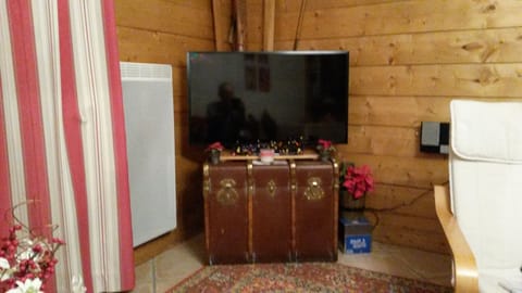 Nice apt 65m2 4 / 6p Champagny VANOISE av Pool Sauna Fitness Apartment in Champagny-en-Vanoise