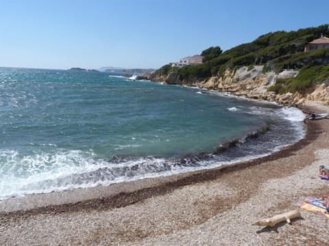 Beach nearby, sun loungers