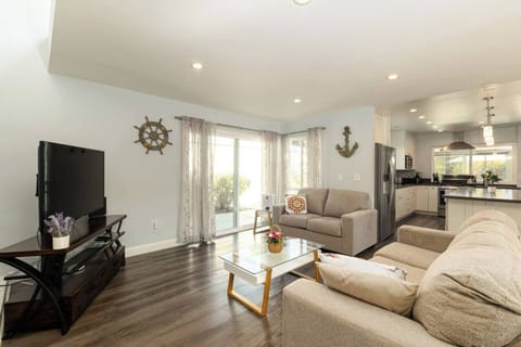 Stream live/recorded channels/shows using the WiFi-connected TVs