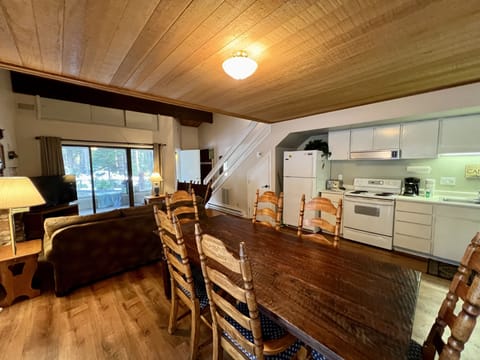 Kitchen - dining room