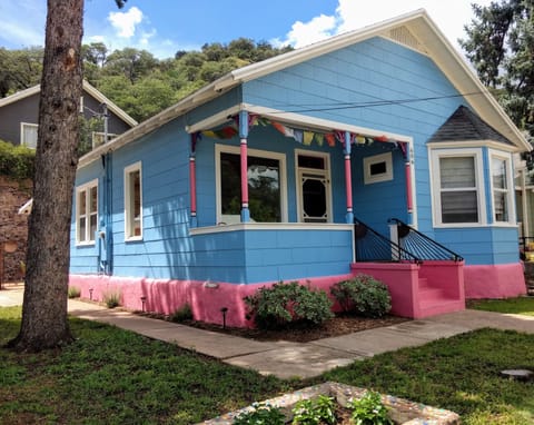 Minerva's Rest is a beautifully renovated 1910 era house in Old Bisbee.  
