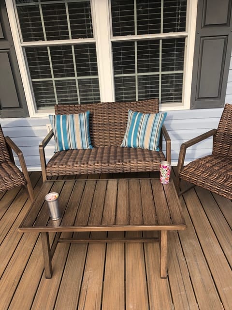 New Trex decking and loveseat and 2 chairs to enjoy your morning coffee