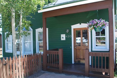 Front entry, steps from two off-street parking spots.