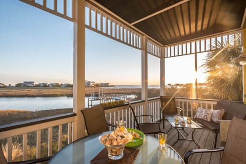 Awesome sunset views - main level screened porch - cocktails and coffee