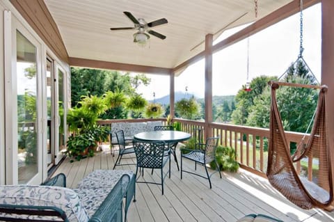 Covered Deck to enjoy the views of the lake and mountains.