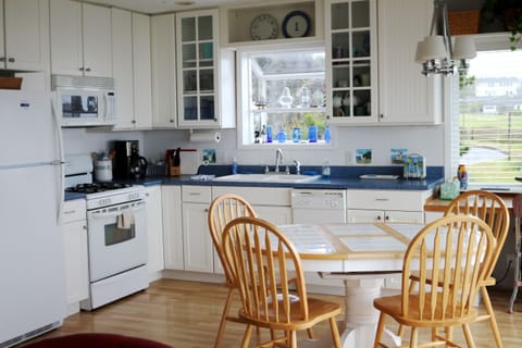 Dory Cove kitchen well equipped. Gas stove and dishwasher.