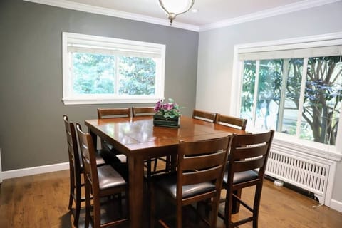 Formal dining area for 8