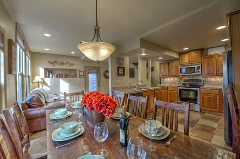 Open Concept 1st Floor Living Space Perfect for Memorable Family Gatherings